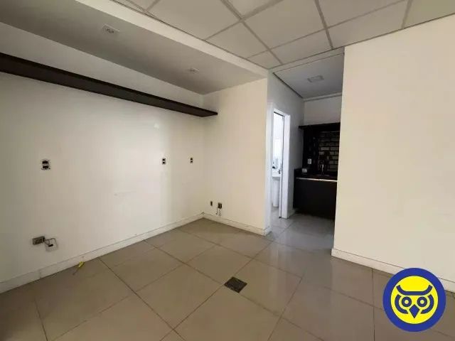 Andar corporativo para aluguel, no Bairro Trindade, com 225m² área util, área externa - Foto 8