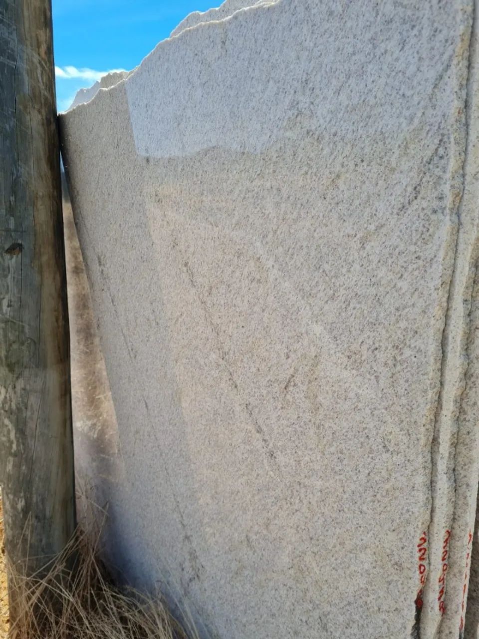 CHAPAS DE GRANITO POLIDO BRANCO SIENA TIPO EXPORTAÇÃO - Foto 2