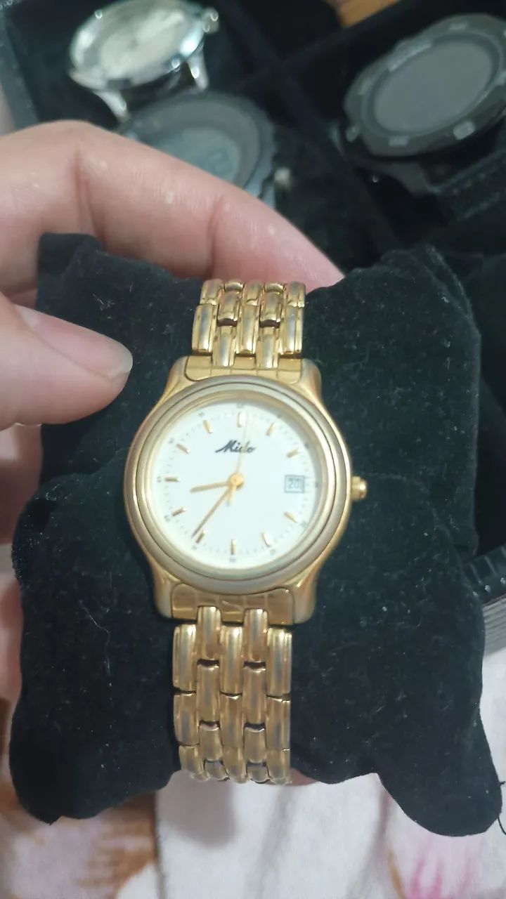 Relógio Mido Dourado Feminino - Elegância no Seu Pulso