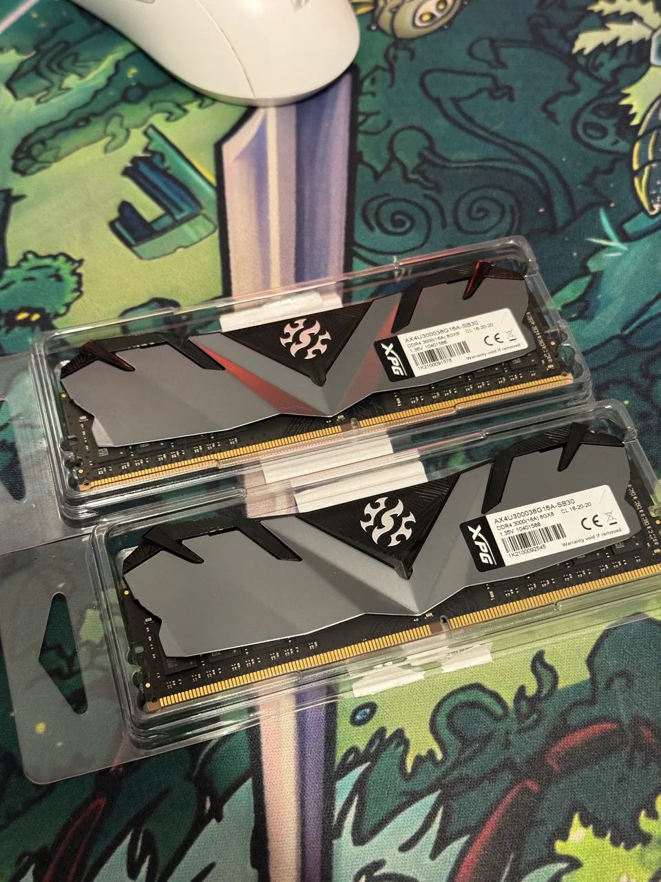 Memória DDR4 XPG 3000 2x8gb64374419235331120