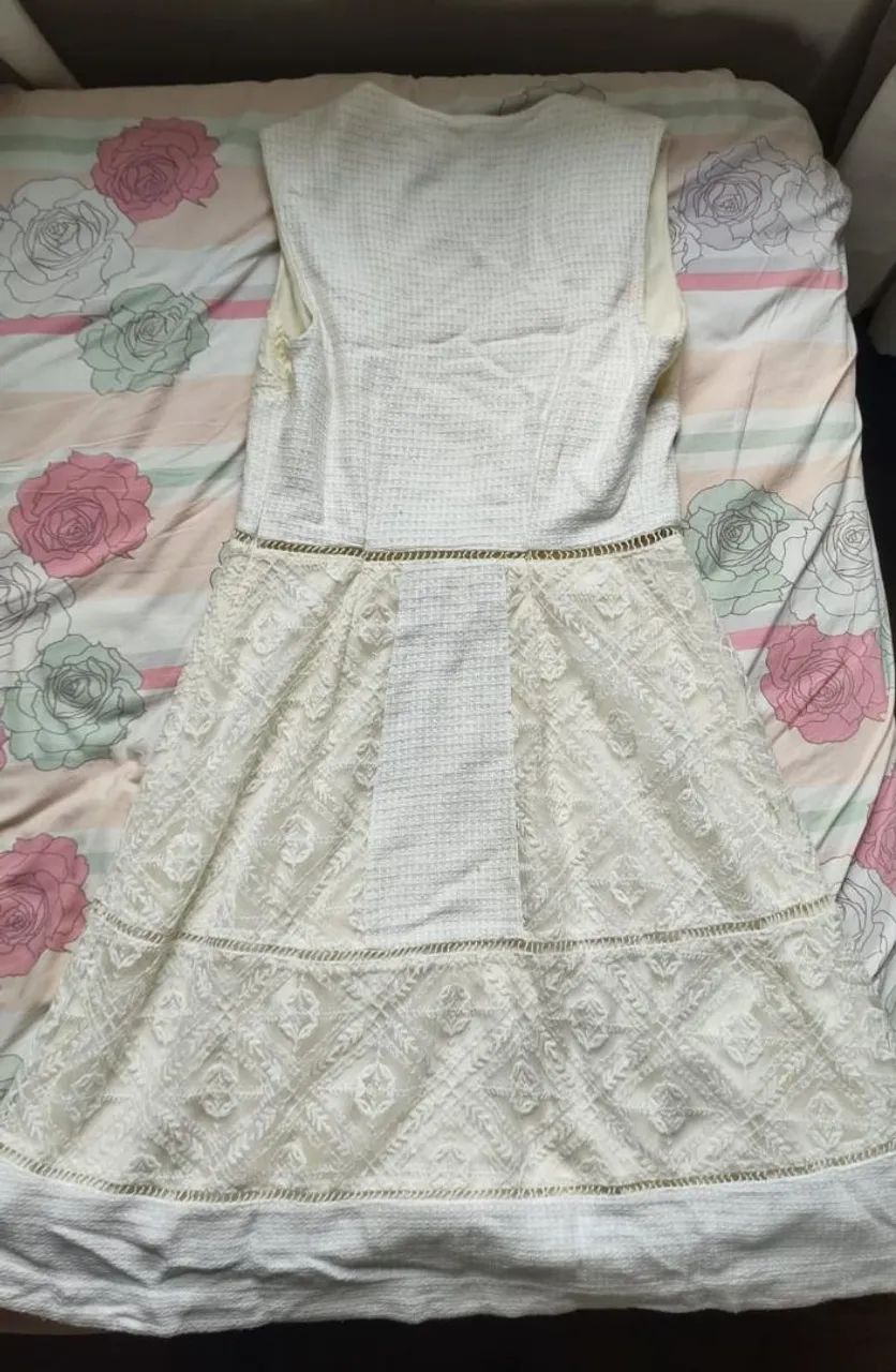 Vestido Branco Bordado Vidi Vice - Foto 2