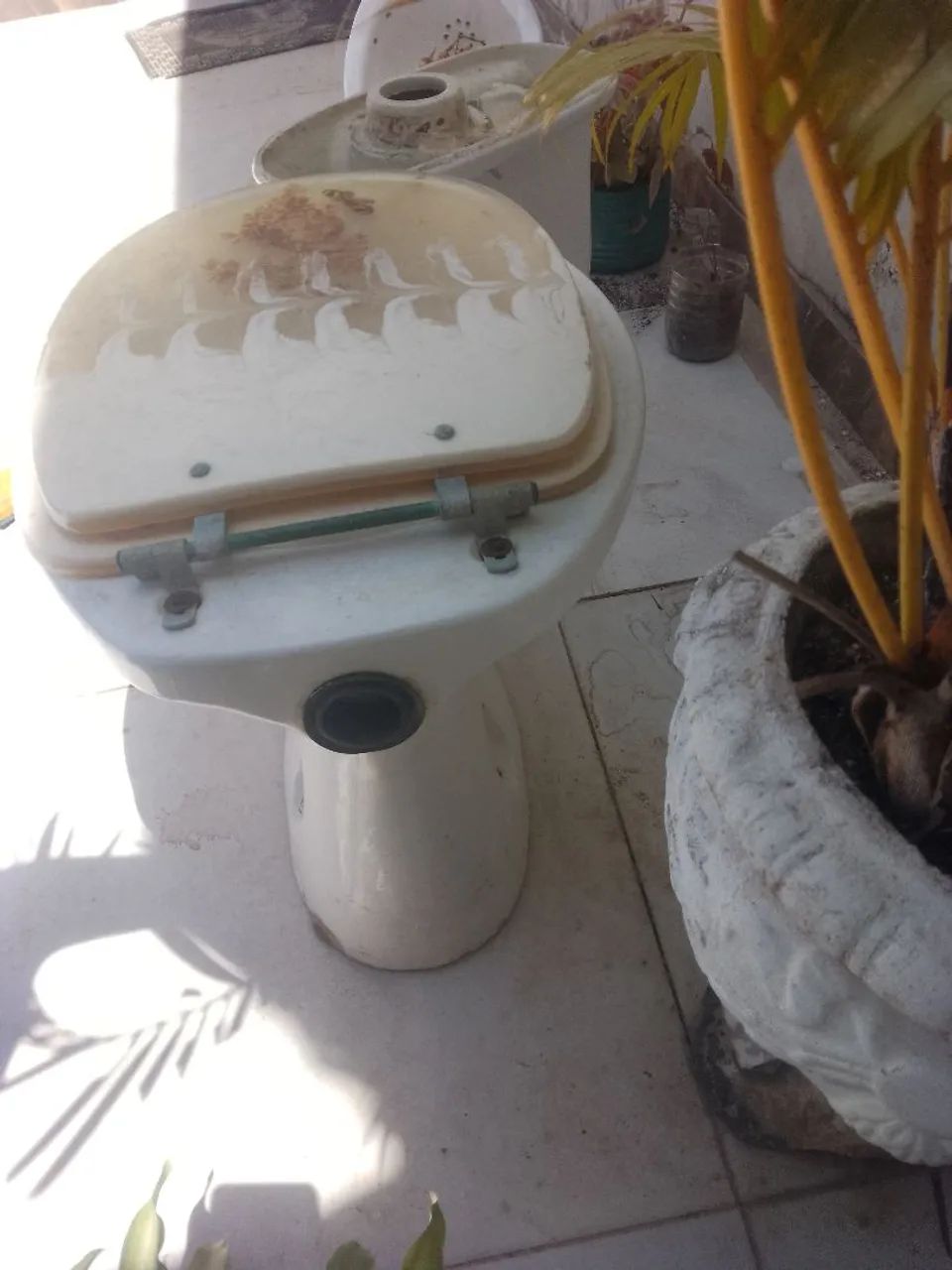 Vende se64728432393986120