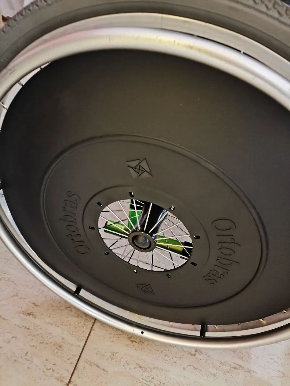 Vendo Cadeira de Rodas - Ortobras - Foto 4