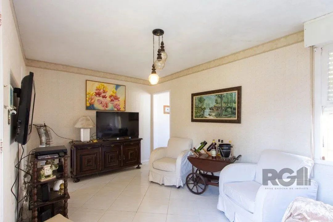 No Condomínio Residencial Medianeira, excelente casa térrea, com 3 dormitórios, living, sa - Foto 3