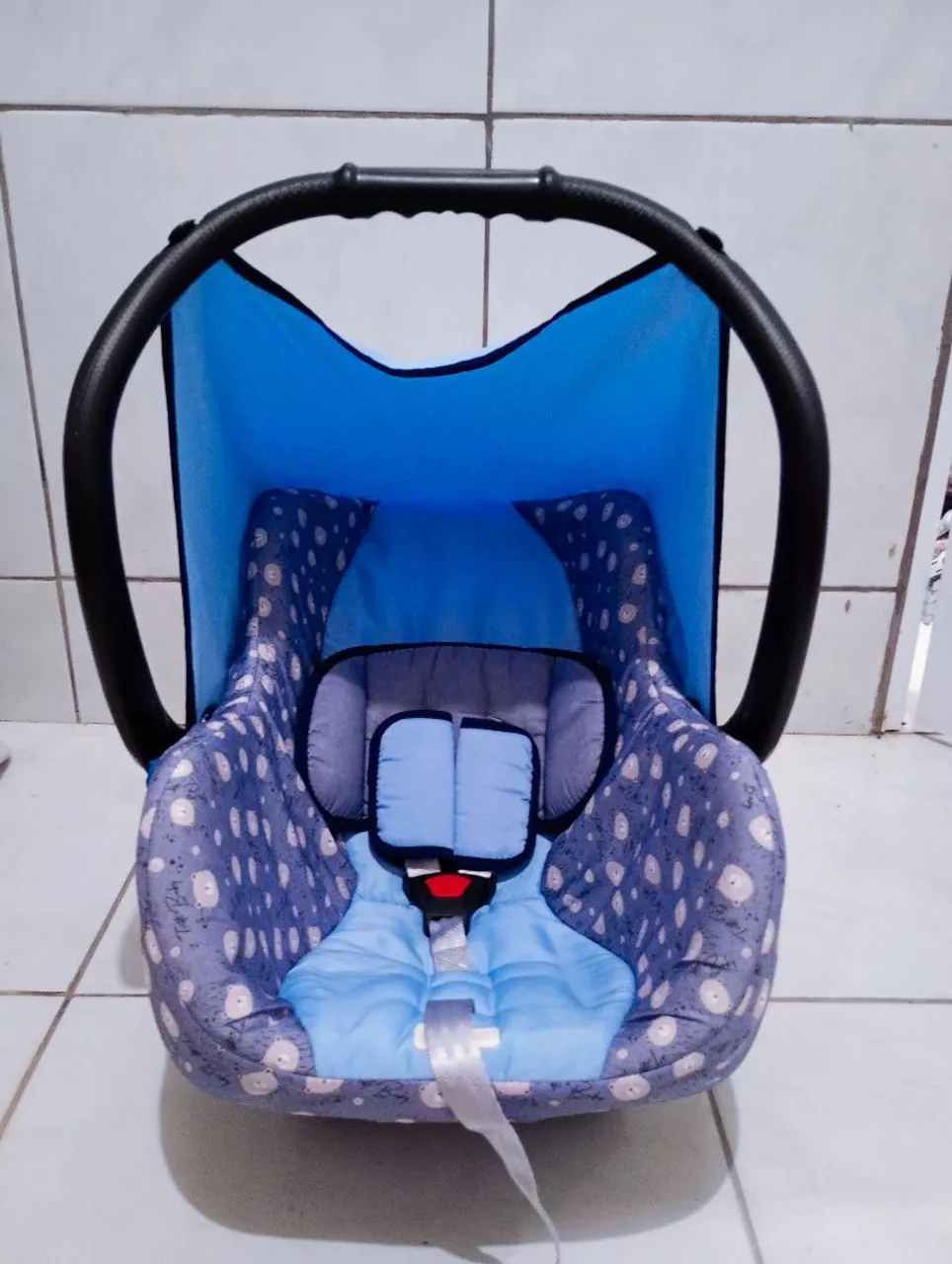 Bebê Conforto cadeirinha higiênizado entrego