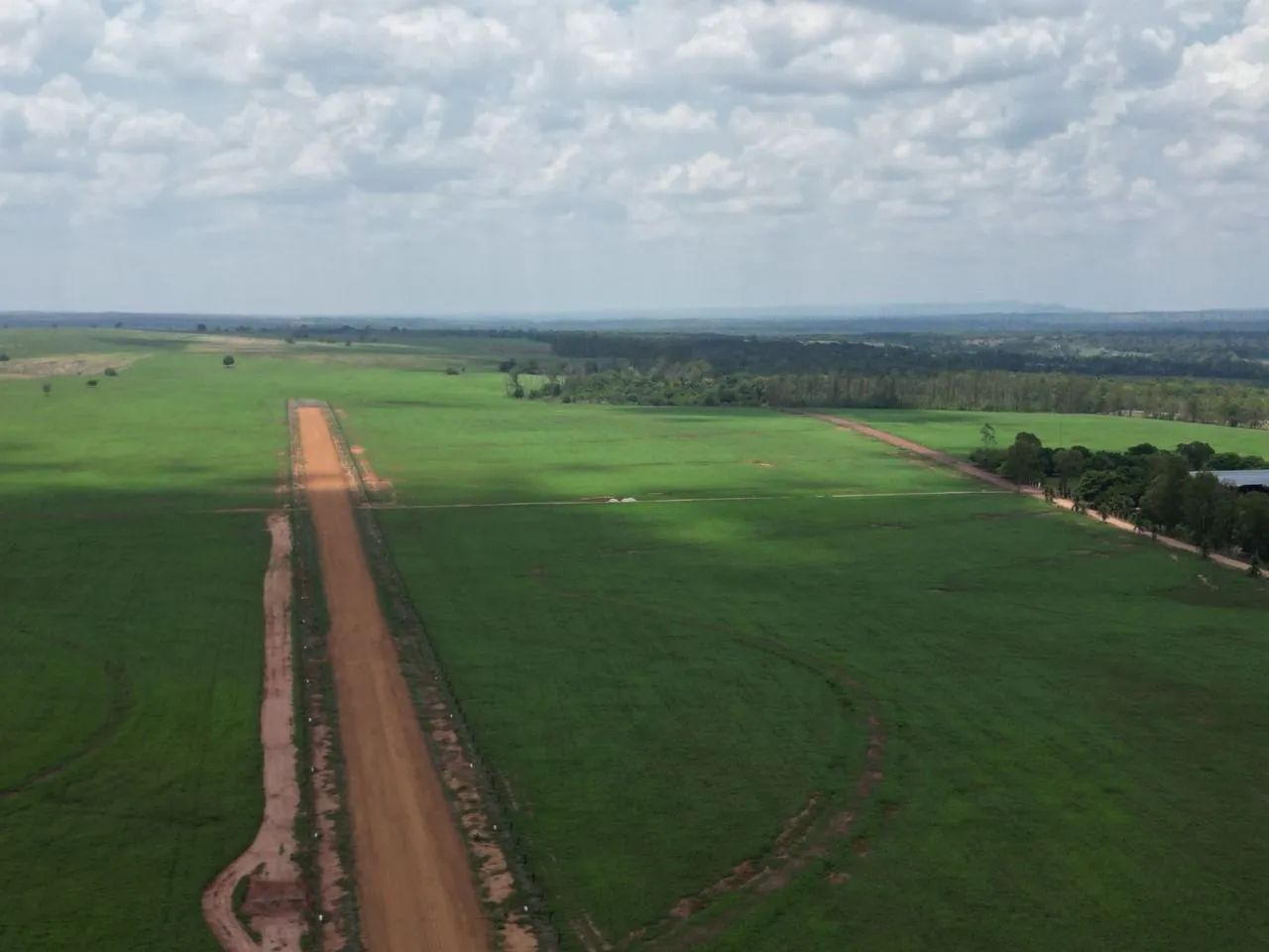 Fazenda com DÍVIDA, 1.700 alqueires a 100km de Araguaína 140 milhões.