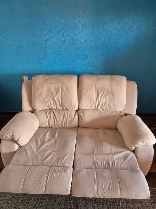 Sofá Retrátil 2 Lugares Bege