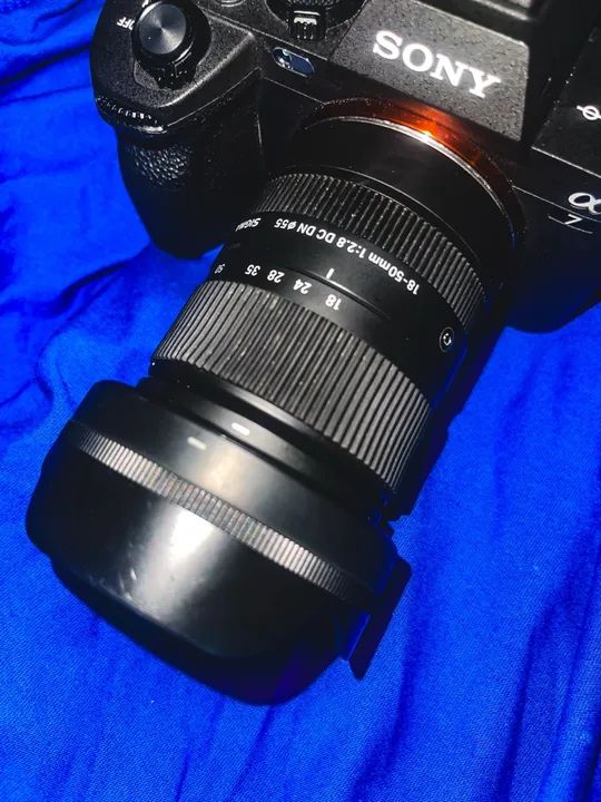 VENDO OU TROCO-SIGMA 18-50mm f/2.8 DC DN SONY - Foto 4