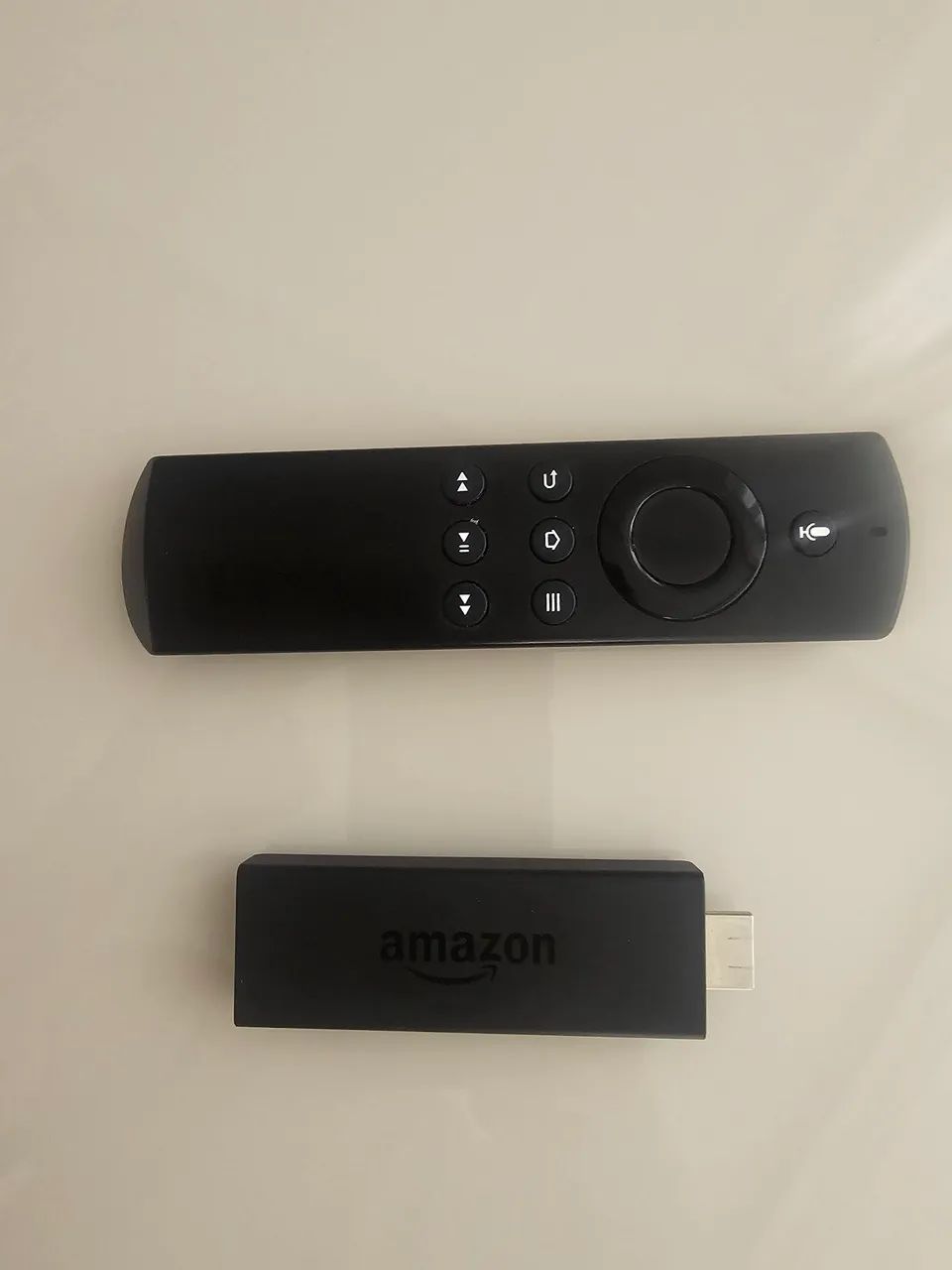 Fire Stick Amazon Alexa 1 modelo Flull HD 64308815096451121