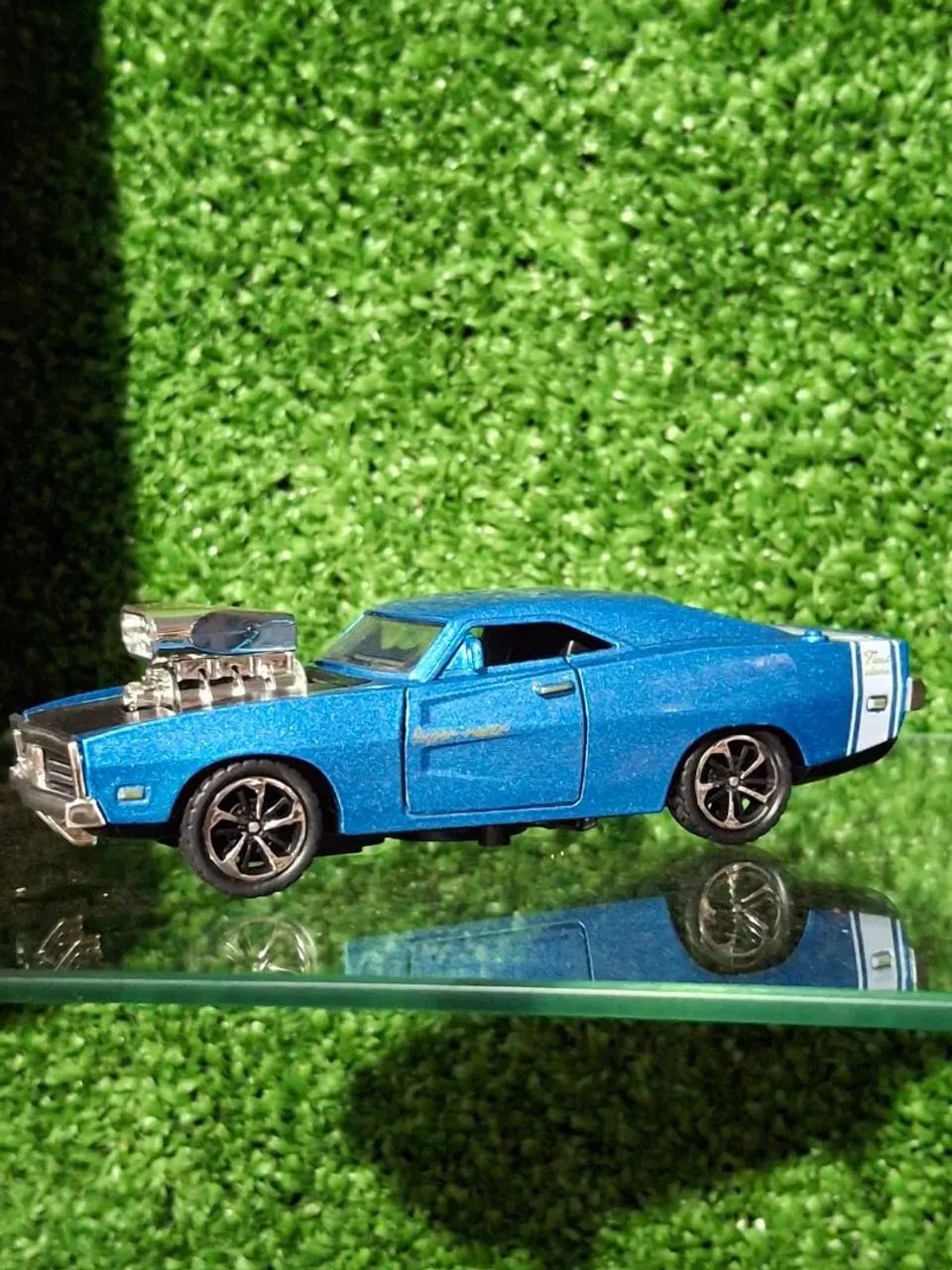 Miniatura Dodge Charger - Fast & Furious