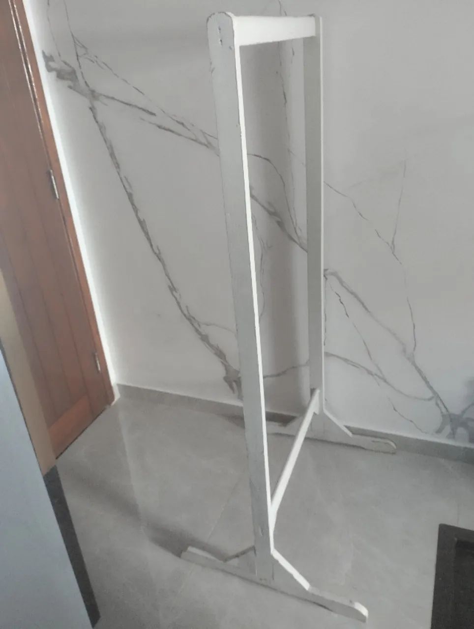 Clothes rack - Standing type64386066966018122