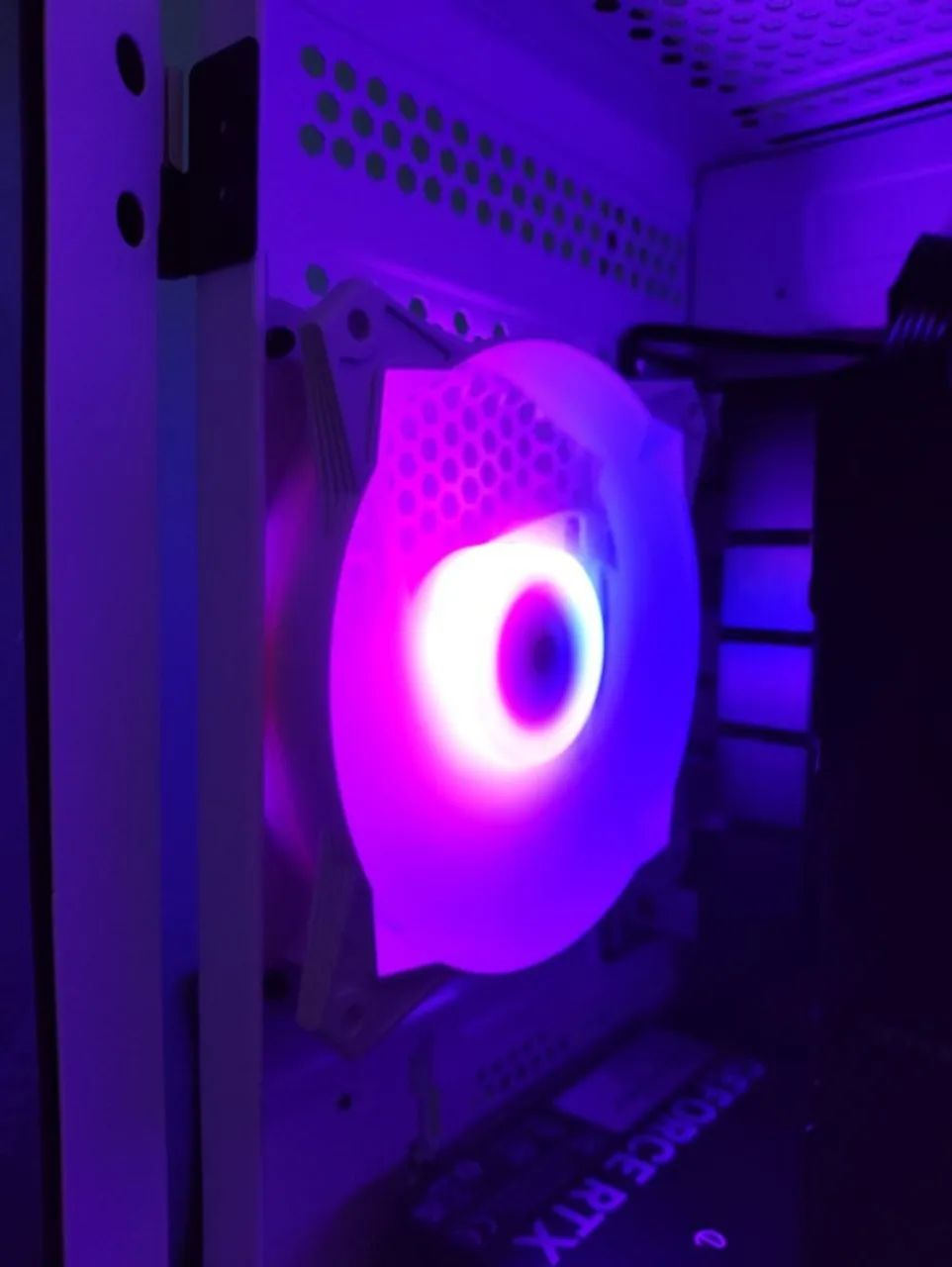 Kit 4 Fans coolers Aigo RGB para Gabinete - Foto 5