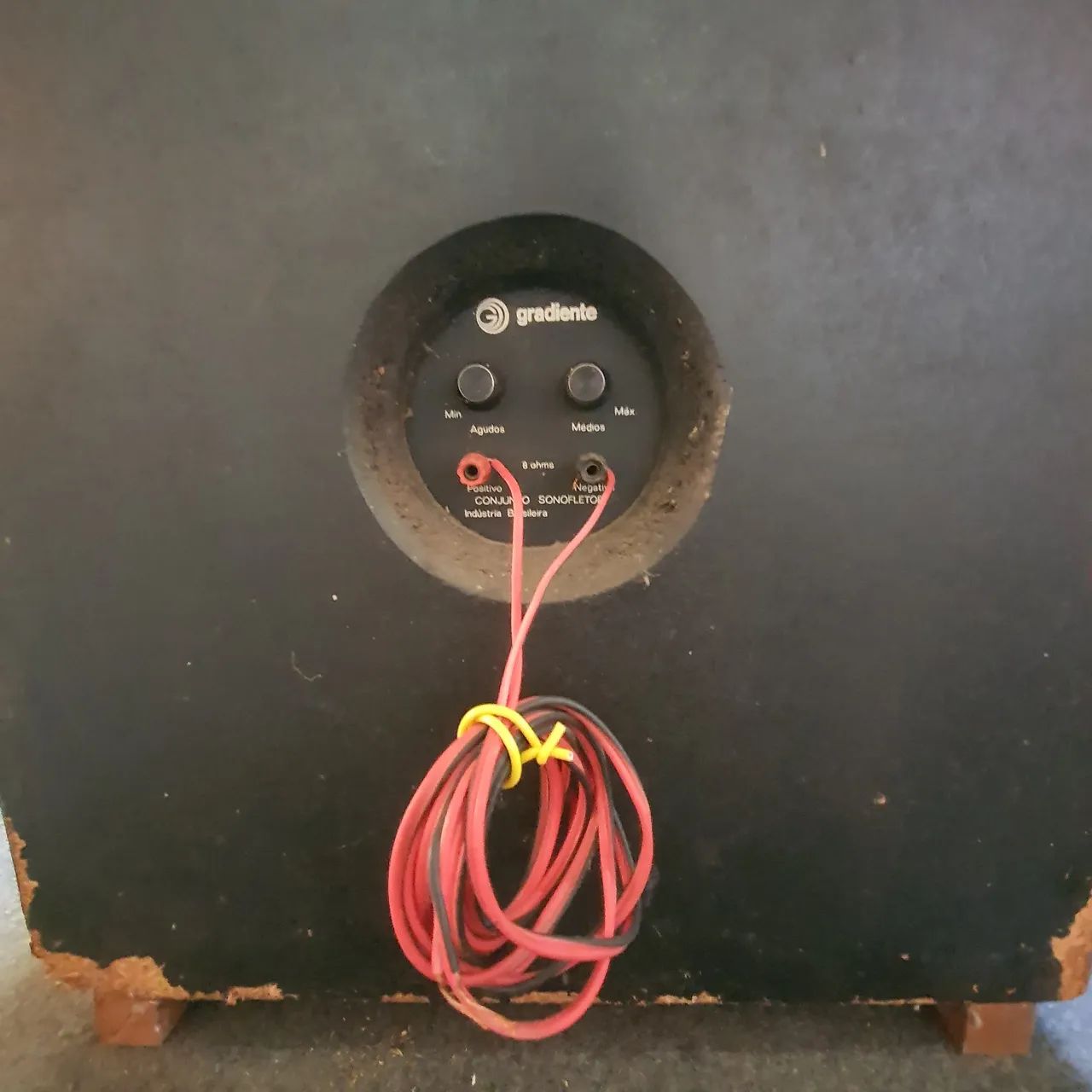 JUMBO Acoustic Speakers - Gradiente64312833612675125