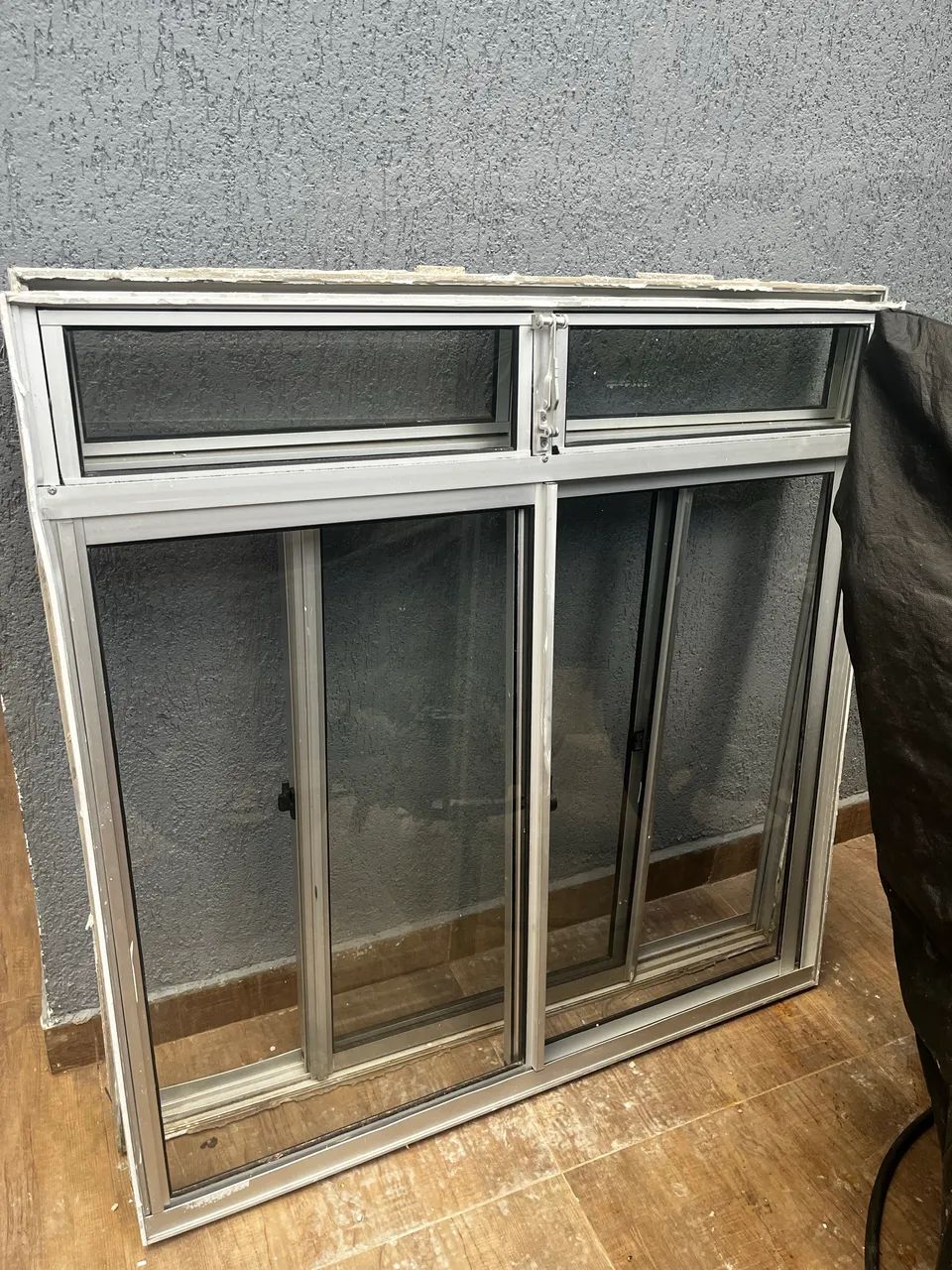 Vendo 2 janelas  120x120