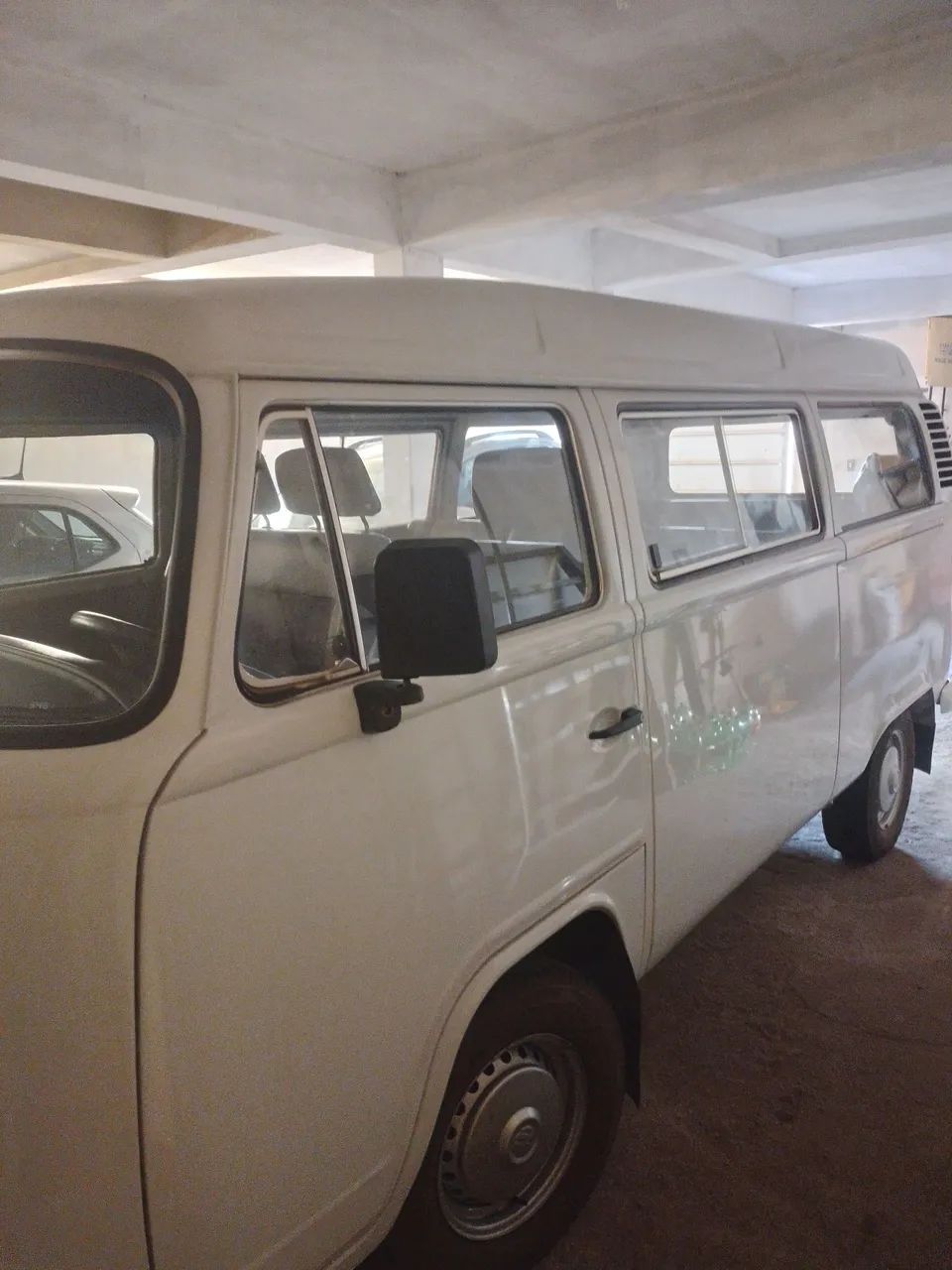 Vendo  kombi   - Foto 2