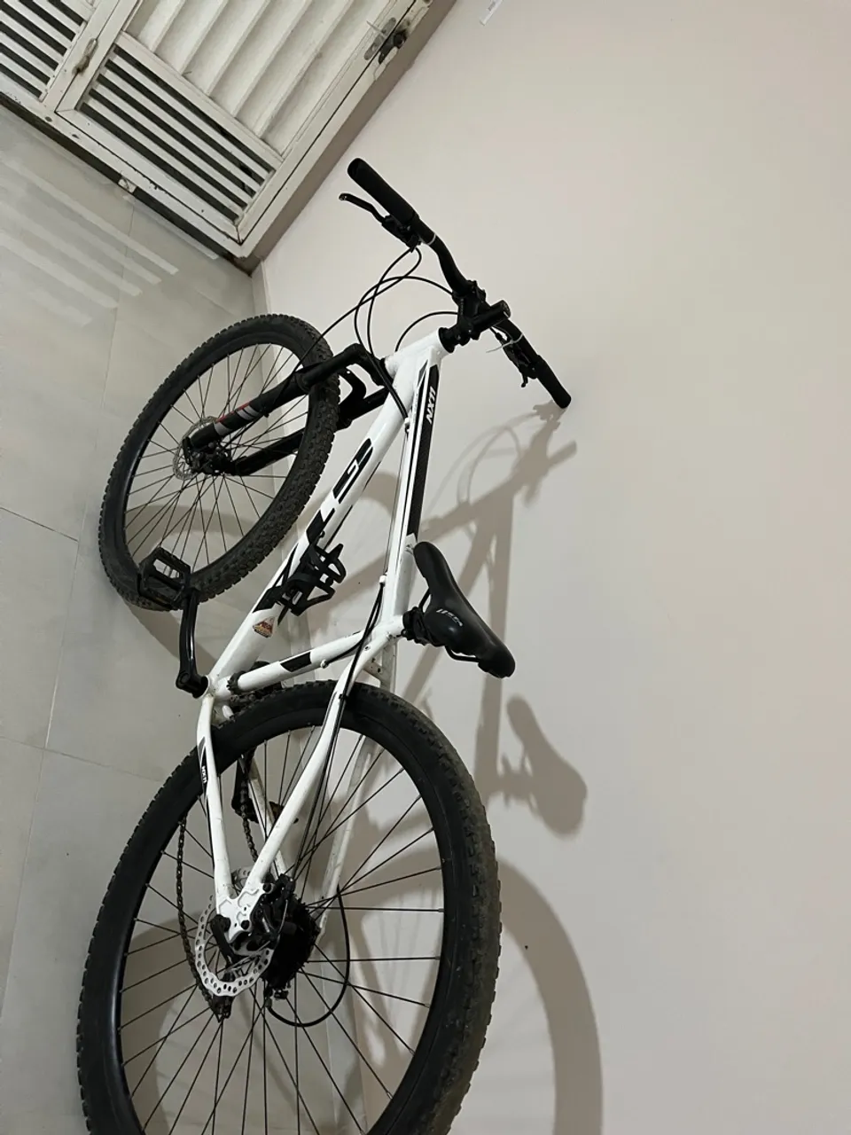 Bicicleta gta em bom estado aro 29