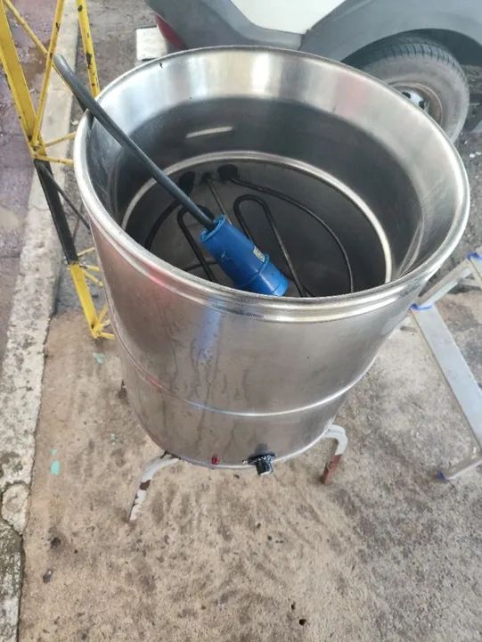 Vende uma fritadeira usada em ótima estado  - Foto 3