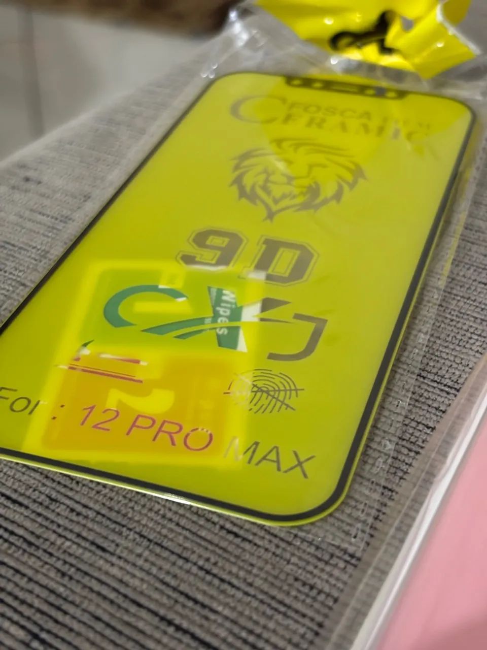 Capas para iPhone 12 Pro Max - Silicone e Película de Vidro - Foto 3