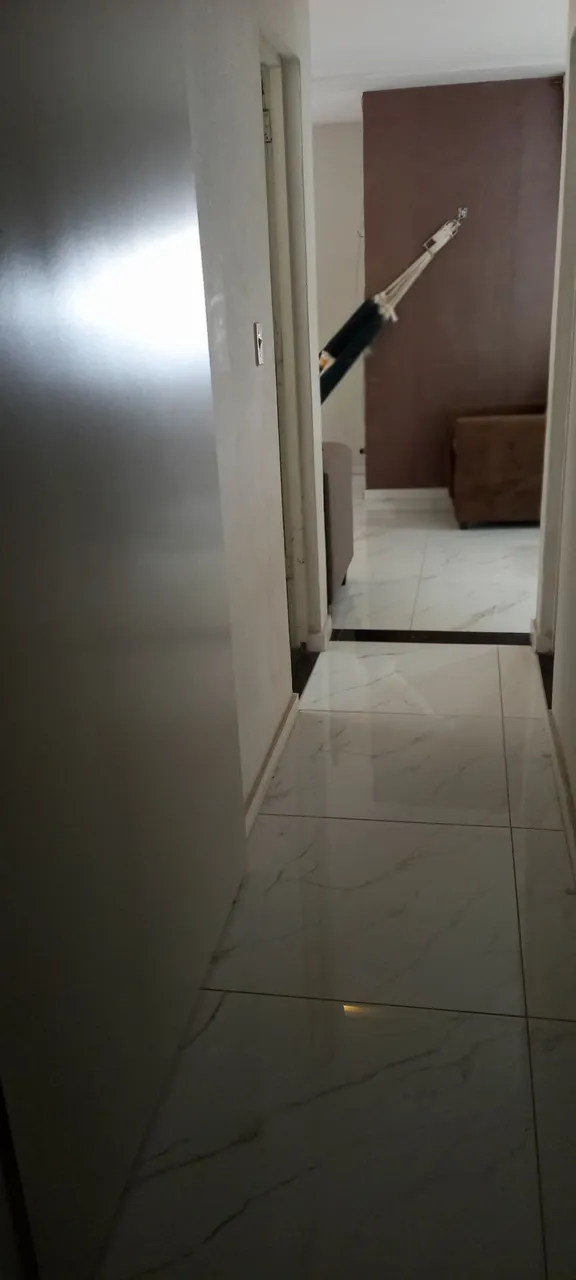 Vendo casa no Pq dos coqueiros c/ piscina