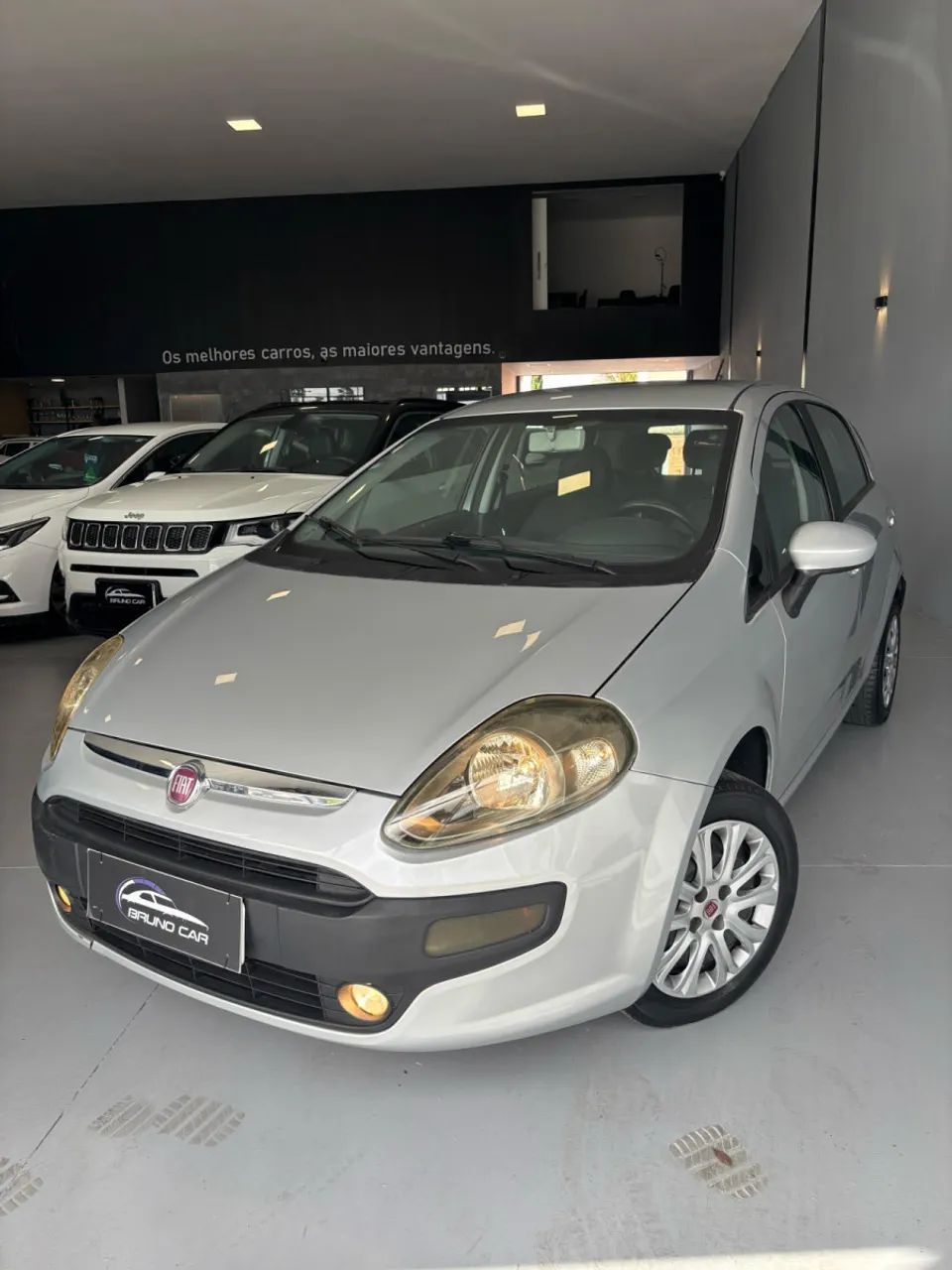 Fiat Punto ATTRACTIVE 1.4 Fire Flex 8V 5p 2015 Flex - Foto 2