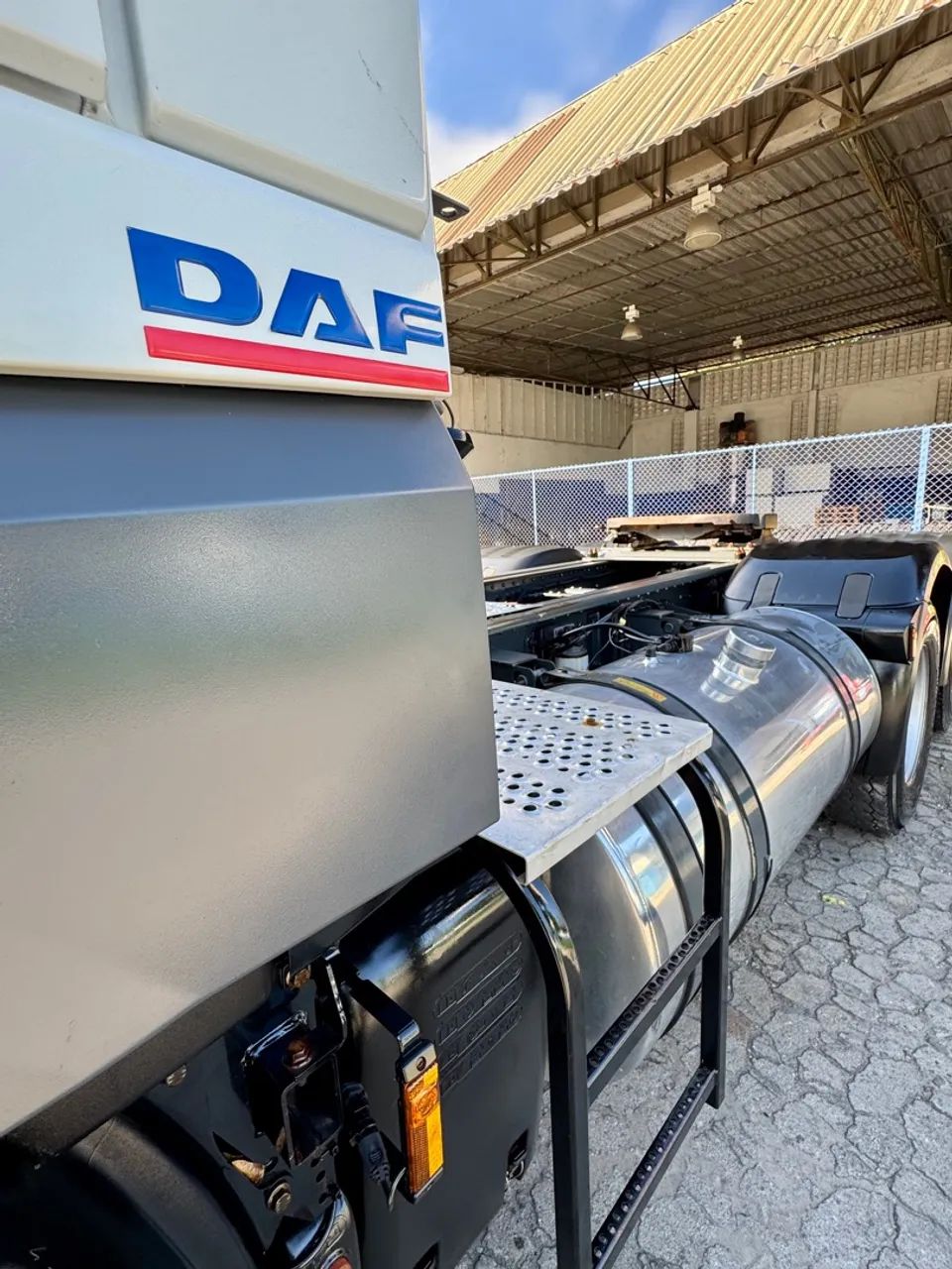 DAF XF FTS 530 - 6x4 - Foto 8