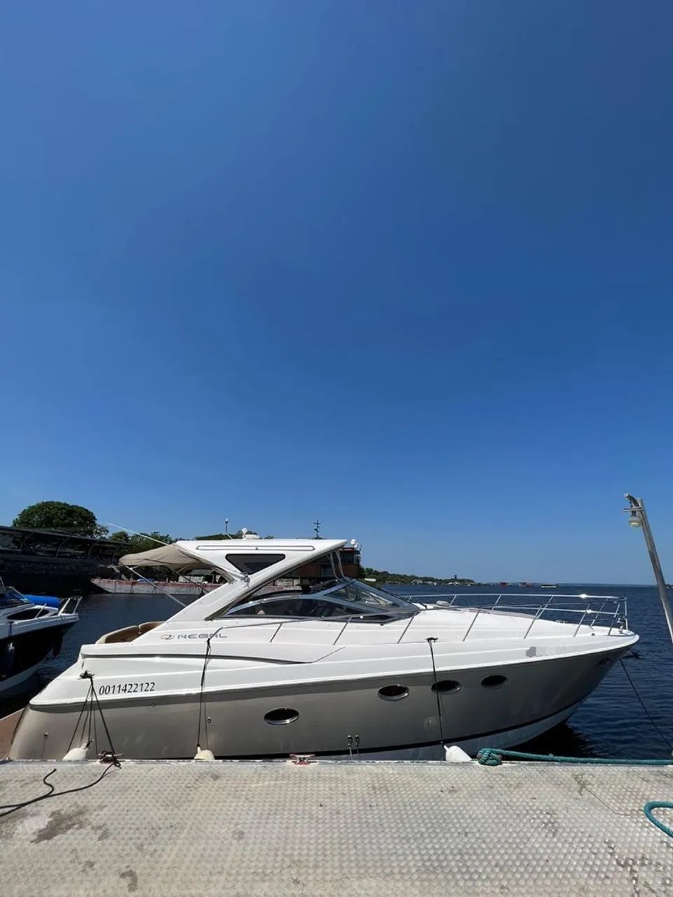 Lancha Regal 40 pes  - Foto 2