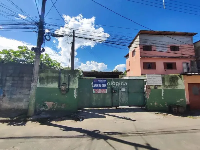 Terreno com 300m² em Cariacica.