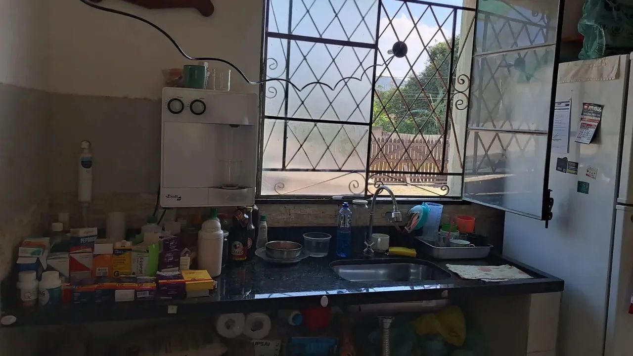 VENDO modesta casa em Maricá num terreno de 2.700 m2 - Foto 5