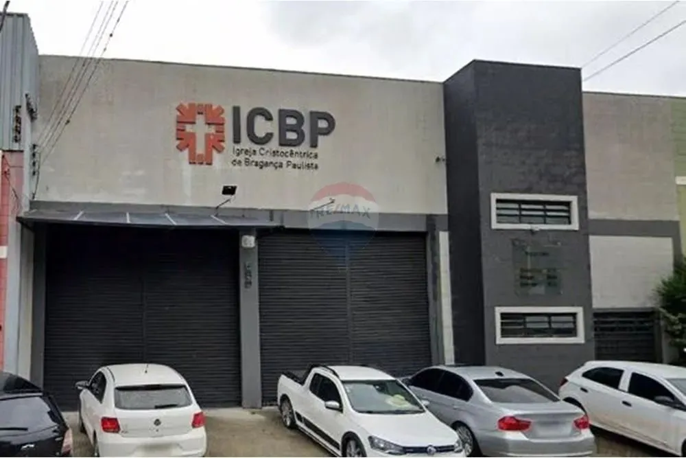 ALUGUEL DE GALPÃO COM 523 M2 NA VILA APARECIDA - BRAGANÇA PTA (APTA A RECEBER IGREJAS)