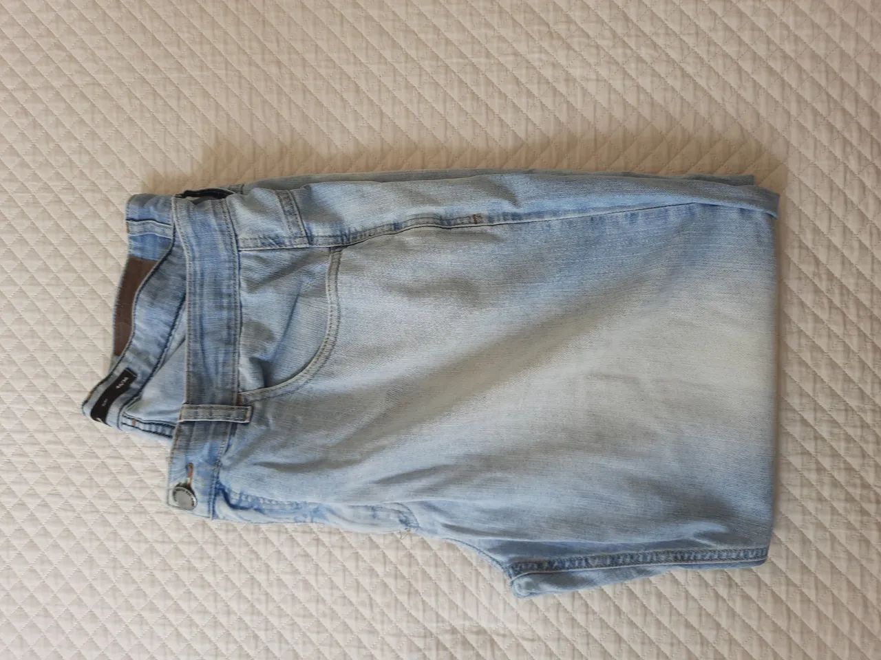 Calça jeans Hering 46 bom estado  - Foto 3