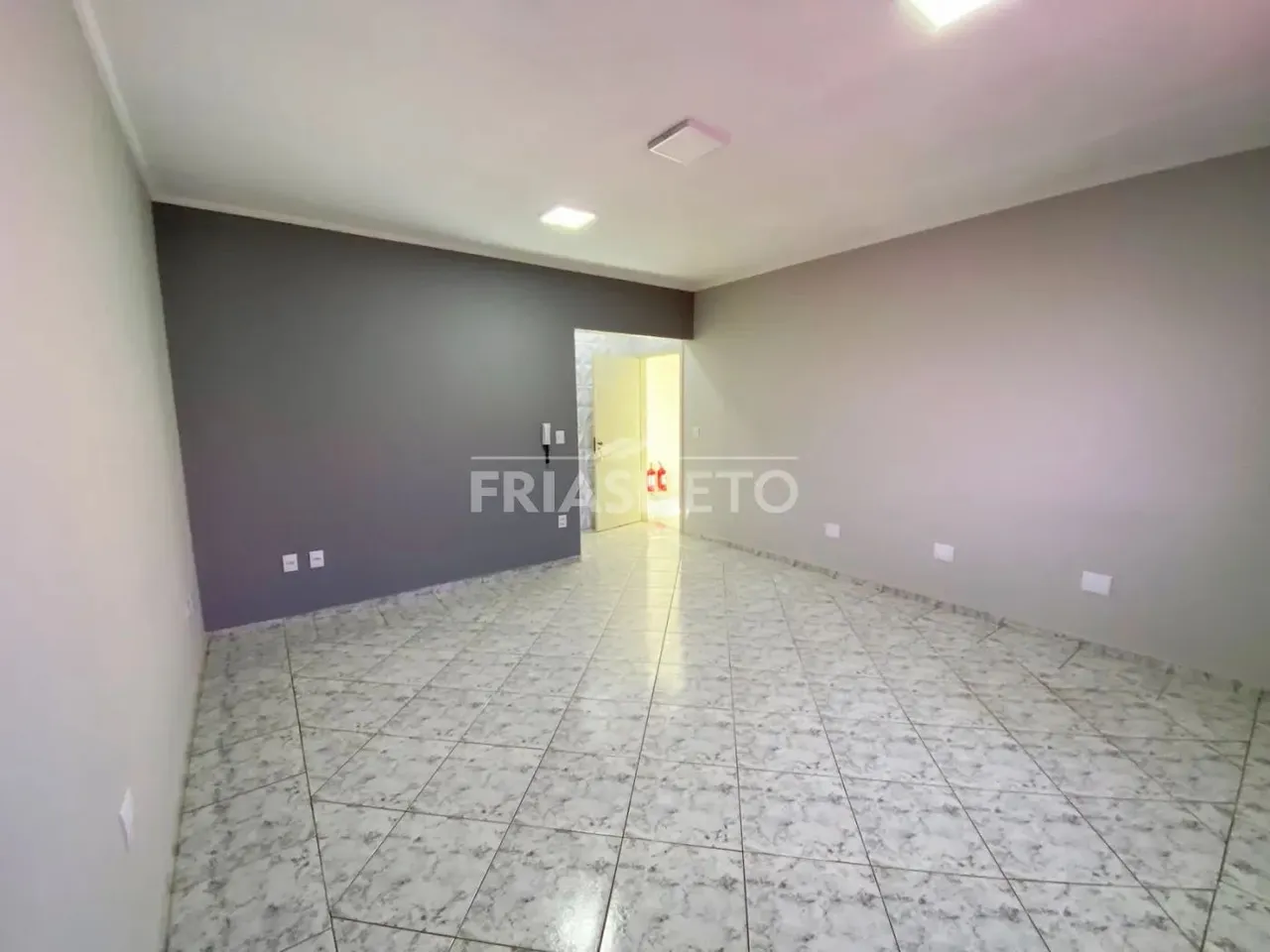 Sala Comercial no Bairro Alto / Piracicaba-SP