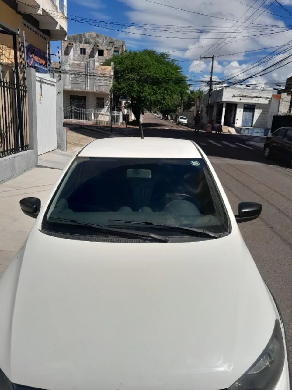 Saveiro 1.6 conservada.