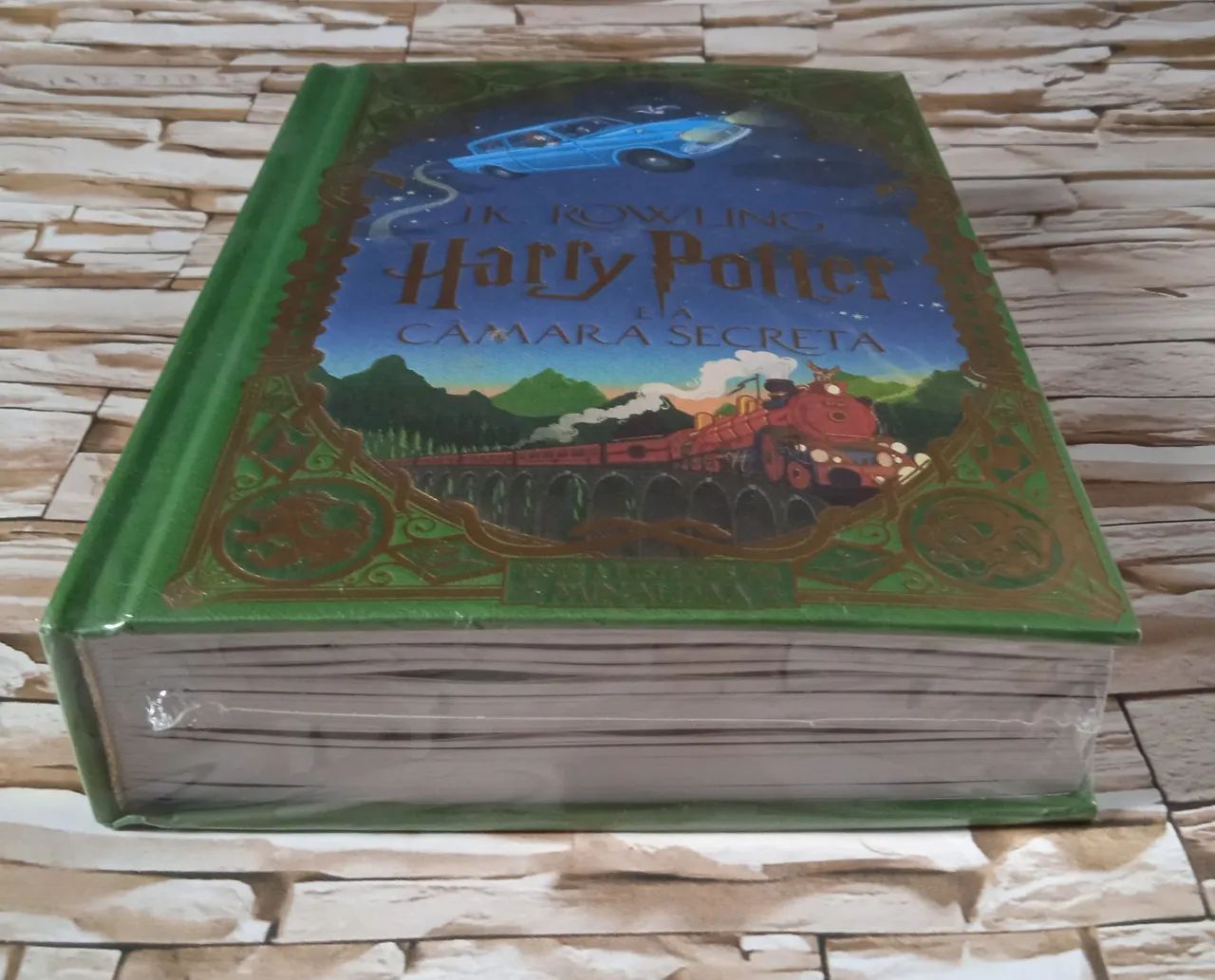 Harry Potter e a Câmara Secreta - Capa dura com Ilustrações por Minalima. Editora Rocco. - Foto 3