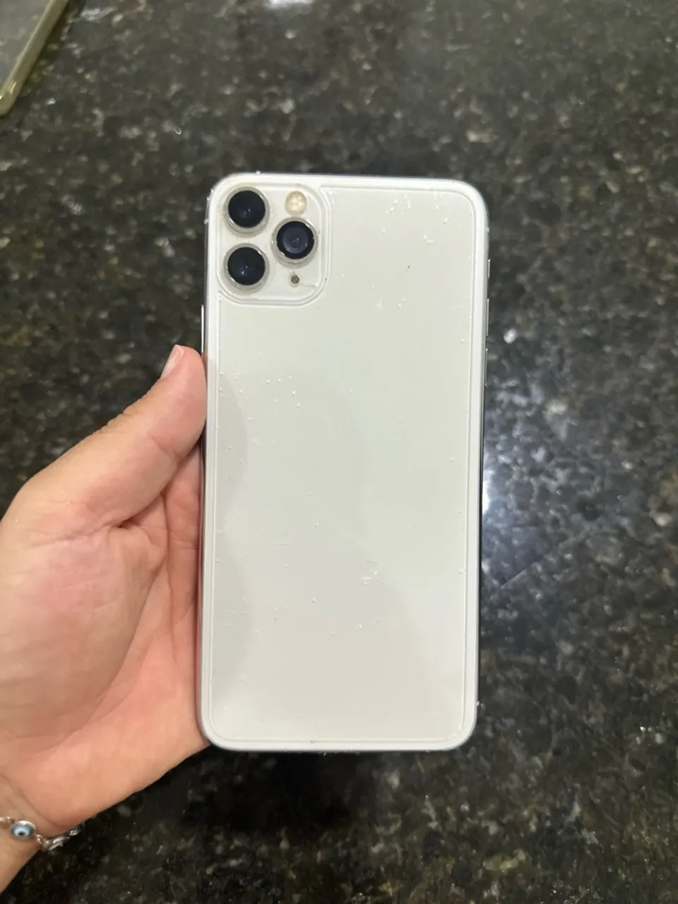 iPhone 11 Pro-Max Branco 64g