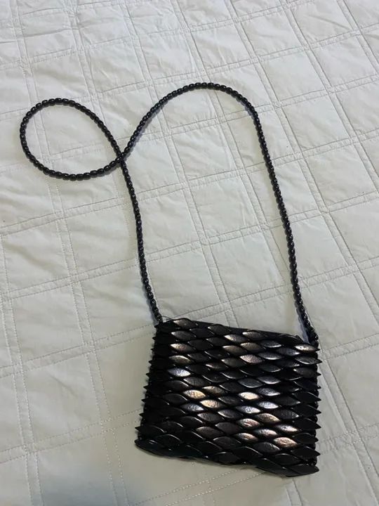 Bolsa artesanal em losangos de madeira  - Foto 3