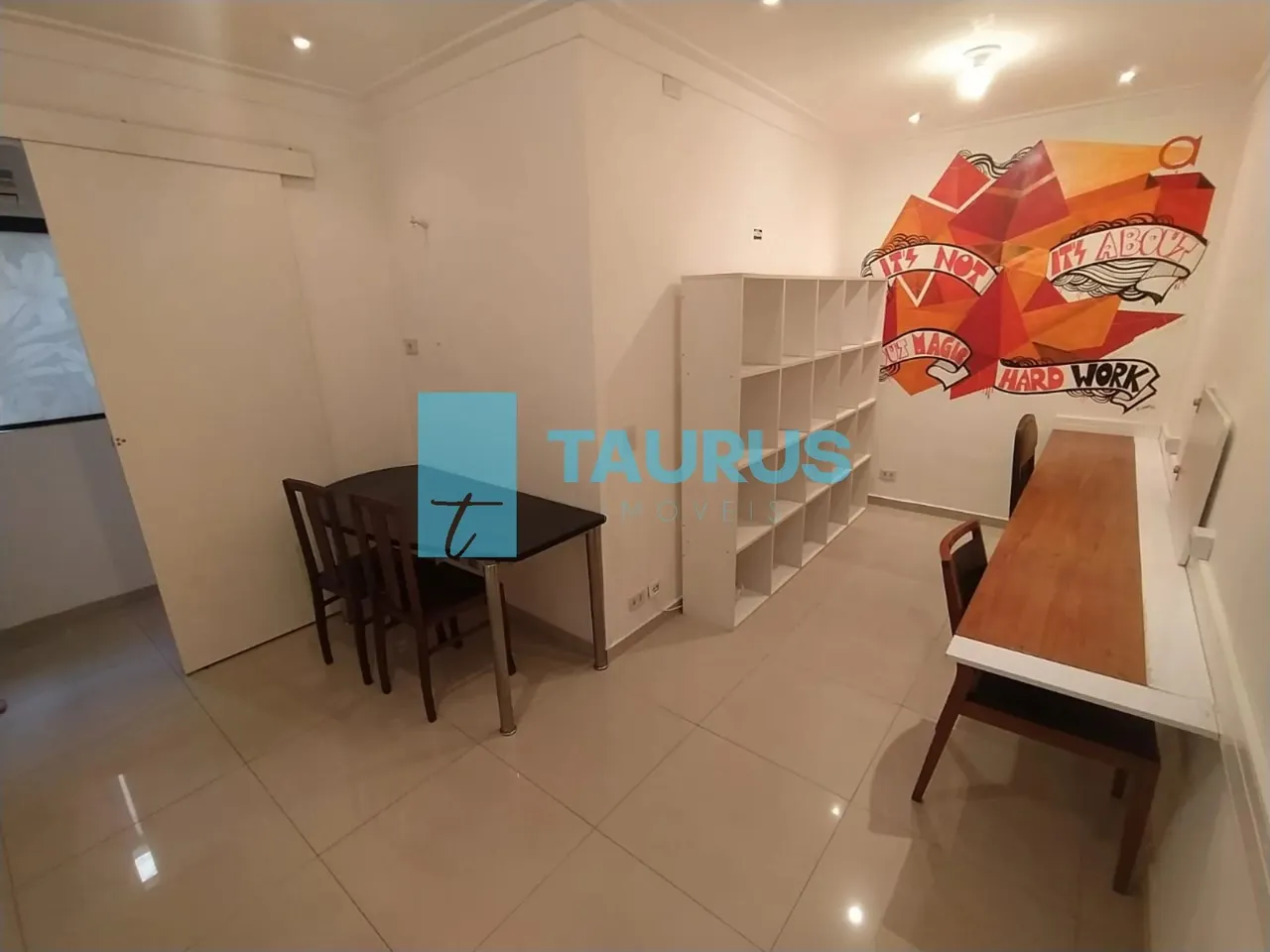 Sala comercial para locação, 12m², em Perdizes, São Paulo.
