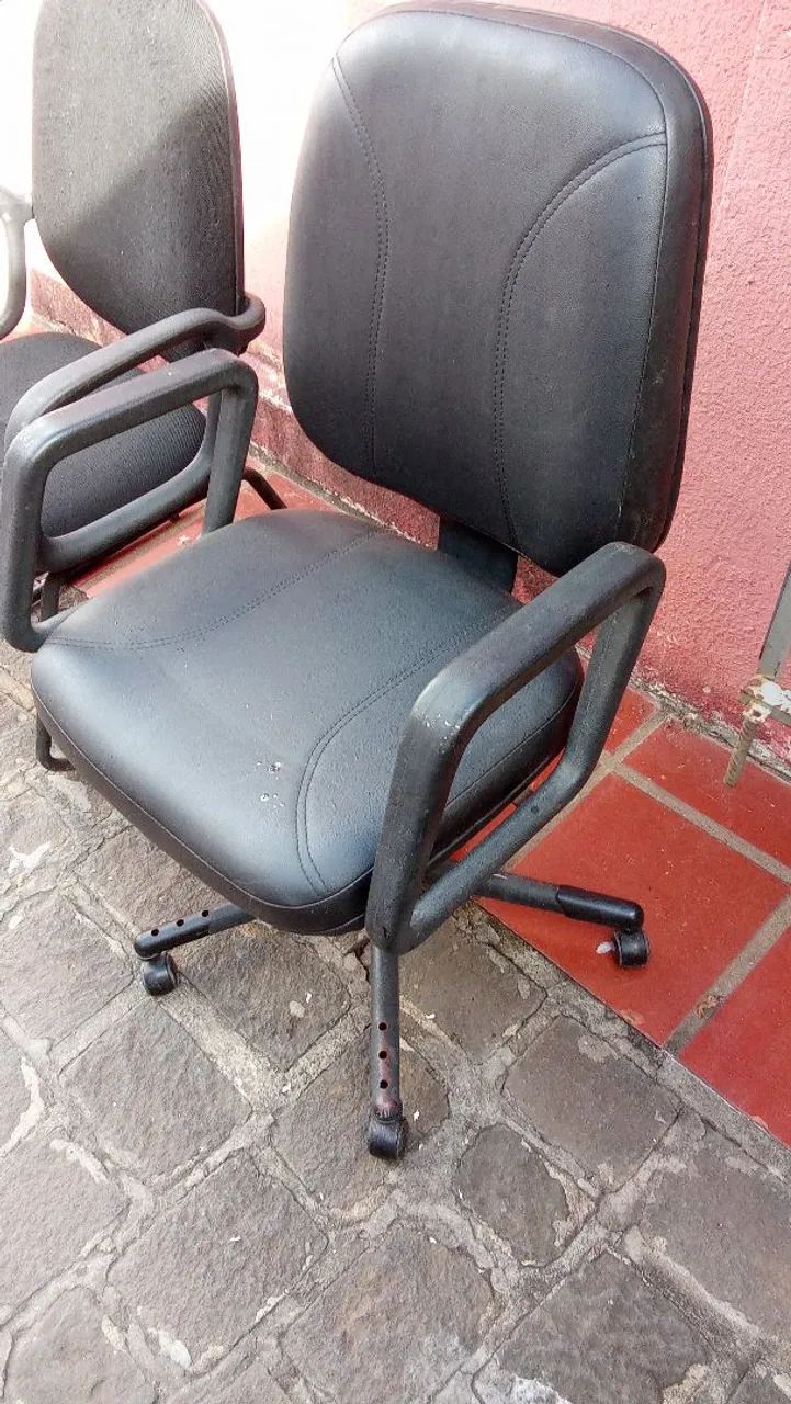 2 cadeiras pra escritório  - Foto 3