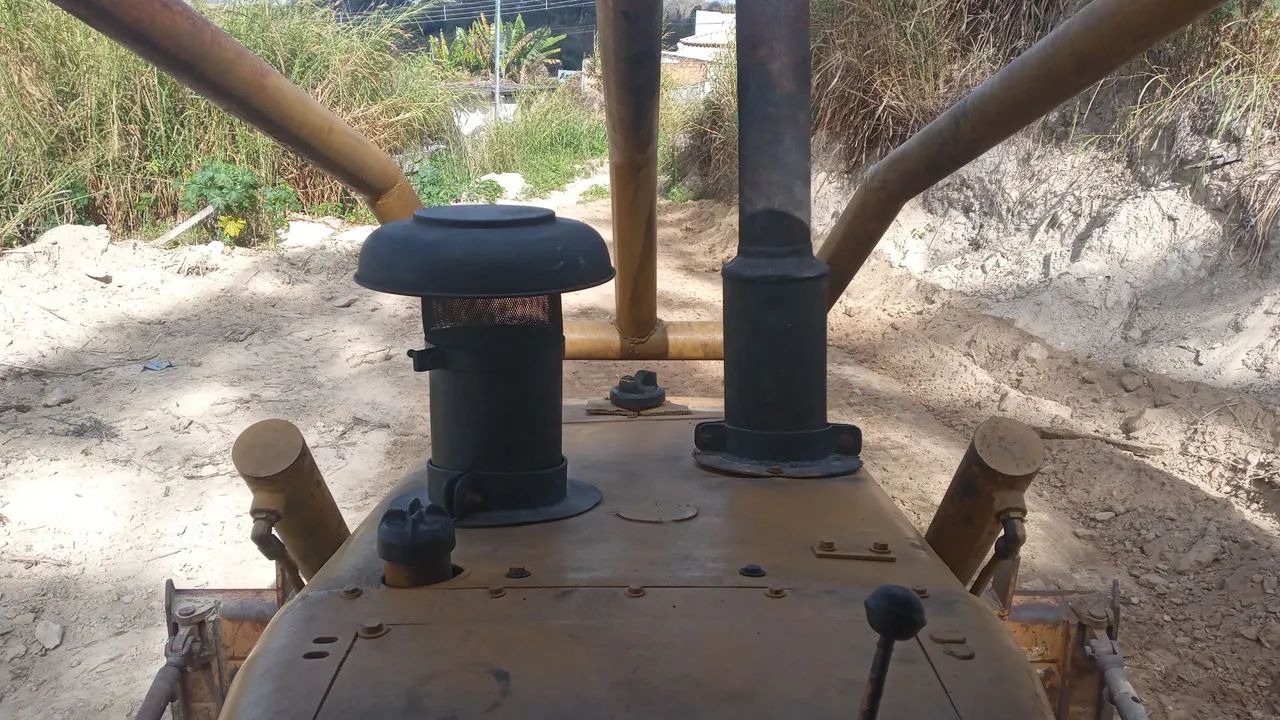 Trator Caterpillar D4E SR ano 1989 - Foto 5
