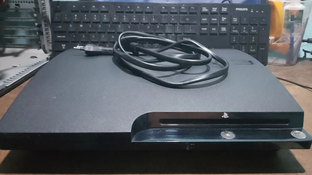 Playstation 3 slim.63825070171137120