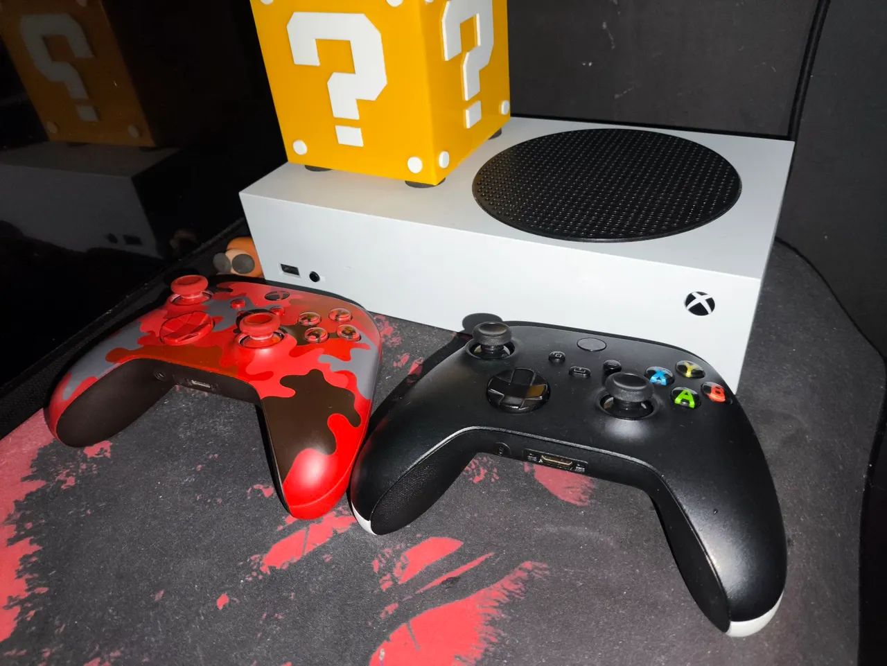 Xbox Series S + 2 controles
