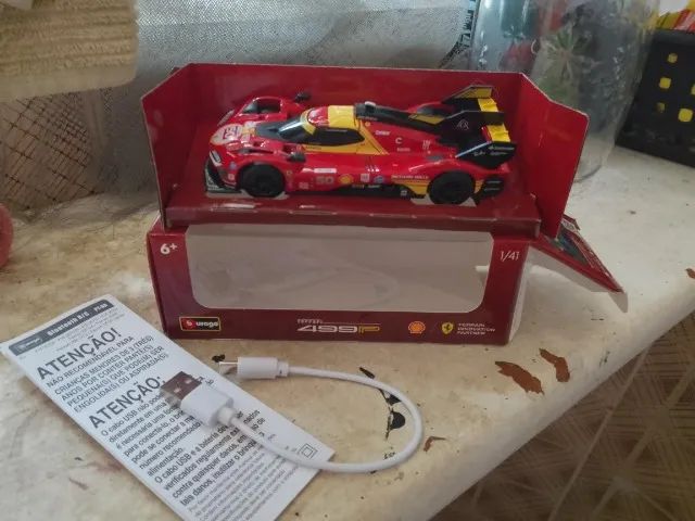 carro miniatura coleçao Shell  Ferrari movida a blue thooth   - Foto 4