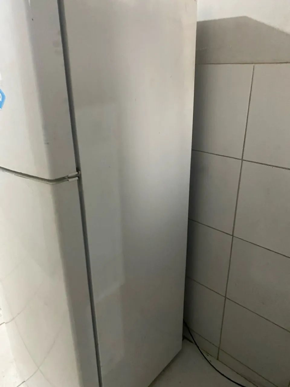 Vendo geladeira funcionando perfeitamente  - Foto 4