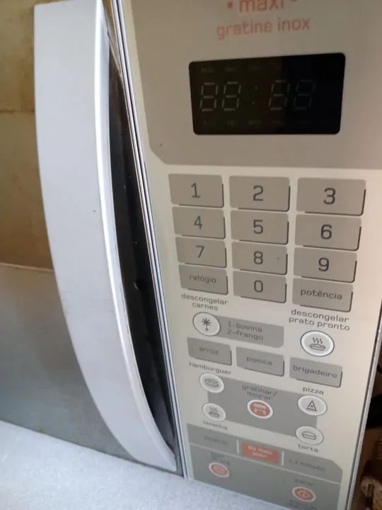 Microondas Brastemp grill 31 litros inox  - Foto 3