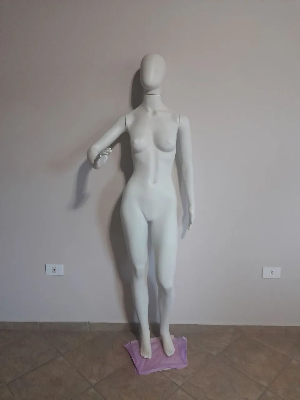 Muitos acessórios para loja de roupas  - Foto 5