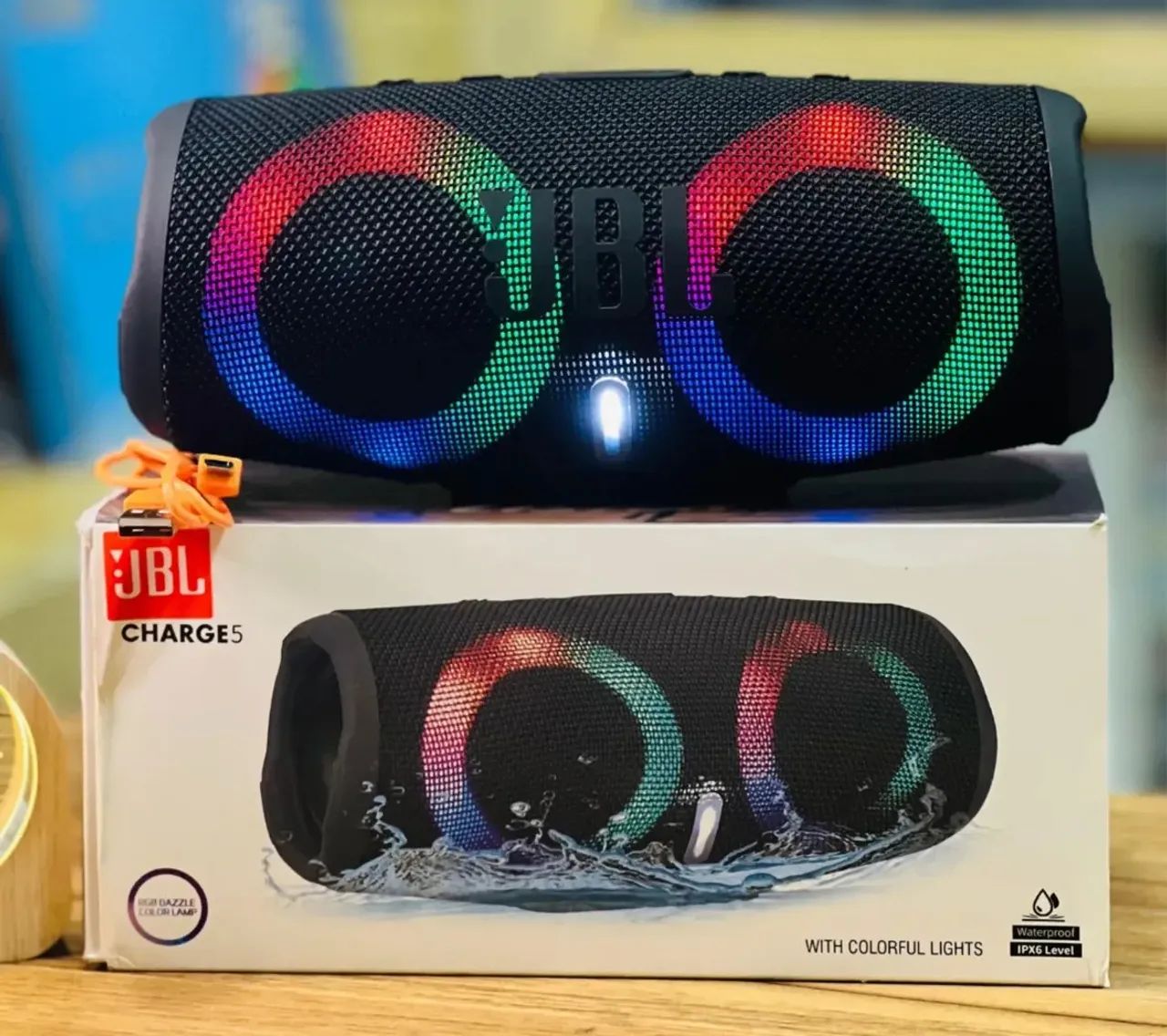Caixa de Som JBL Charge 5 com Luzes RGB