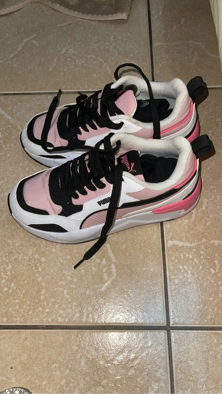 Tênis Puma X-Ray 2 Square - Rosa e Preto