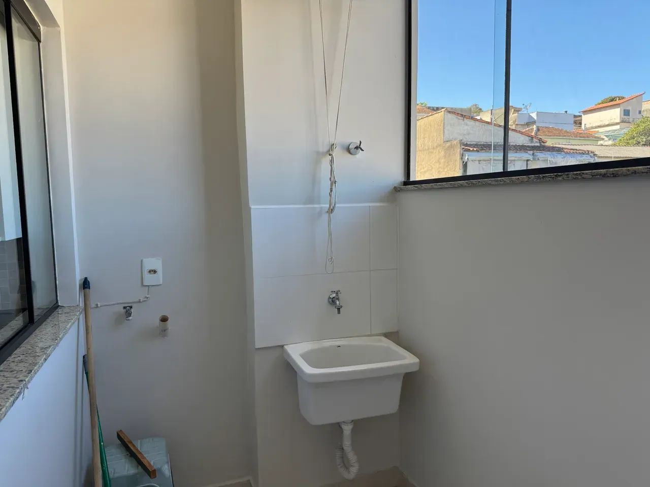 Apartamento 2 Dormitórios. - Foto 4