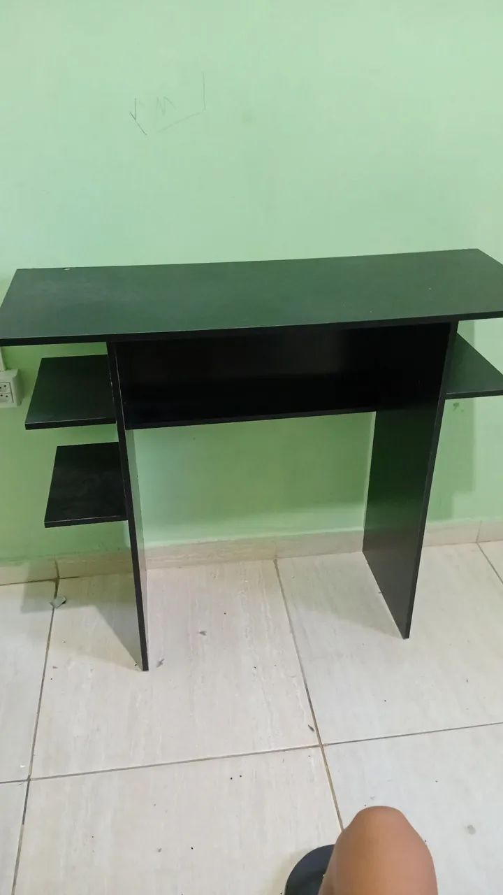 Mesa para computador preta