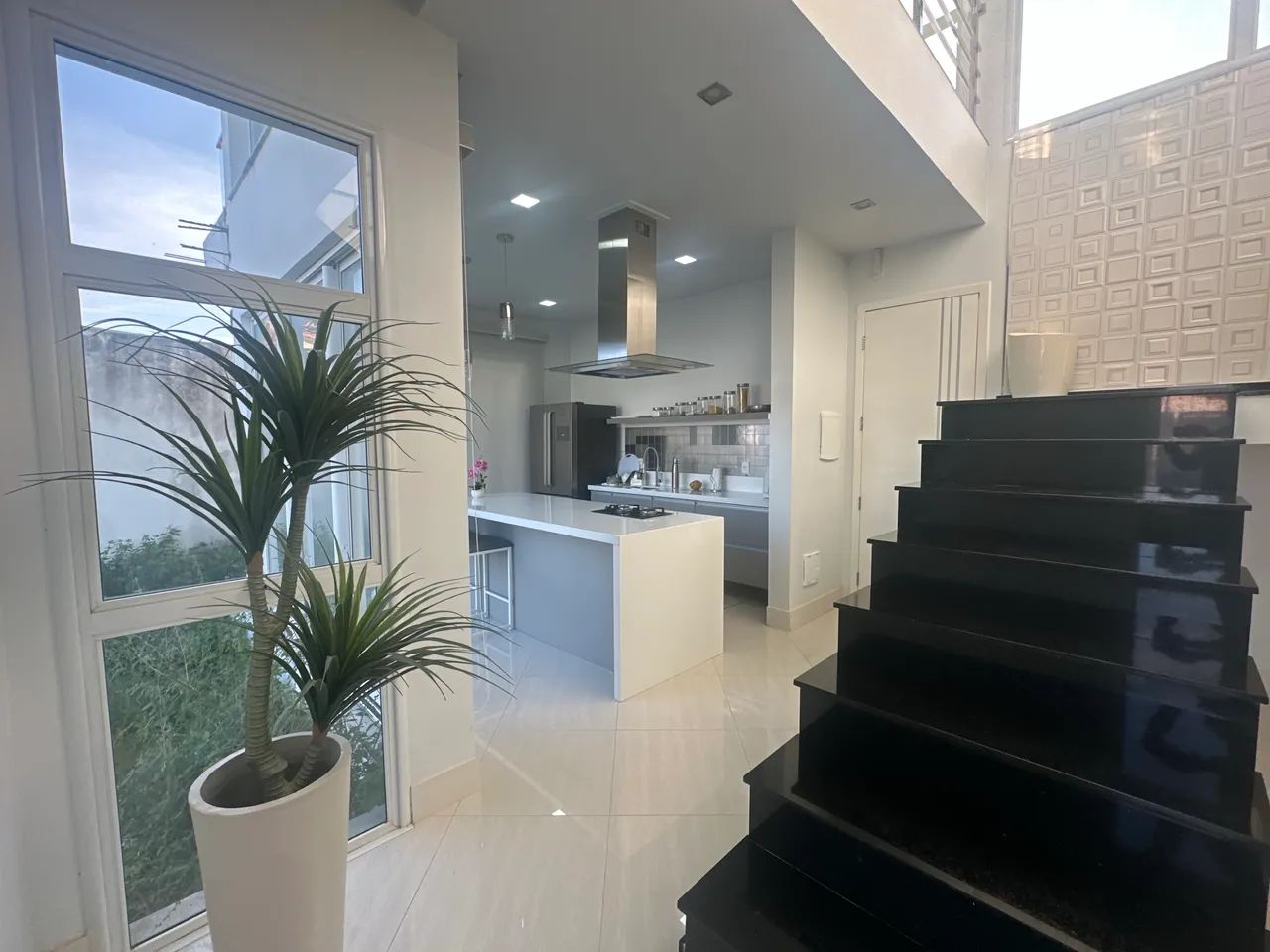 Venda. Casa moderna. 2 quartos sendo 1 suíte master. - Foto 2