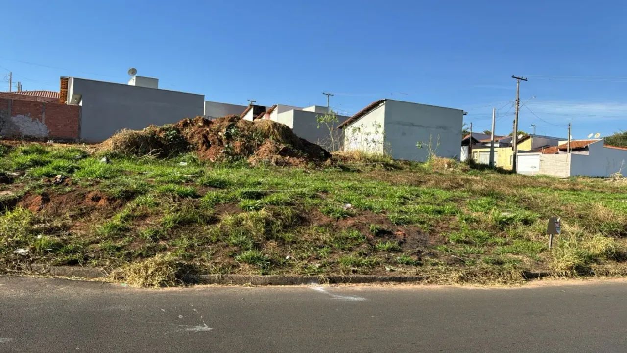 Terreno Padrão em Descalvado - Foto 2